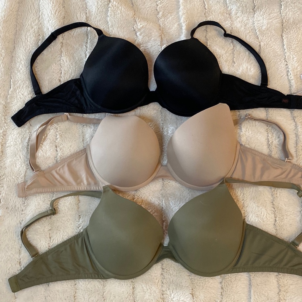 VS/PINK 34D Bra Bundle